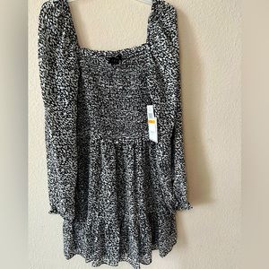 Women’s long sleeve light flowy dress- 1. Slate NWT Small